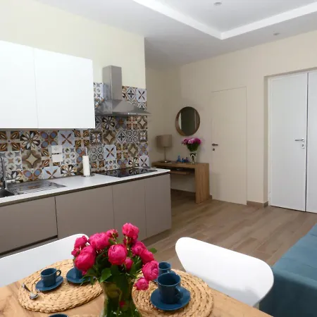 Salotto Vomero 7 Appartement *