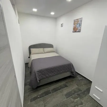 Regina Bnb Naples
