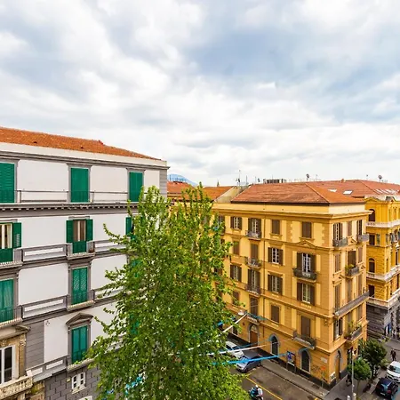 Apartment Maria's Bright Flats At The Cathedral Naples