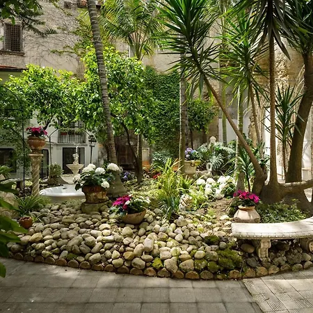 Artemisia Domus - Giardino * Napoli