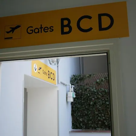 Terminal 1 דירה *