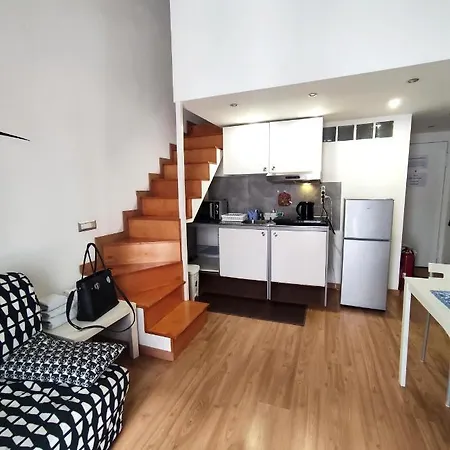 Ale & Tizy House Oda ve Kahvaltı Napoli