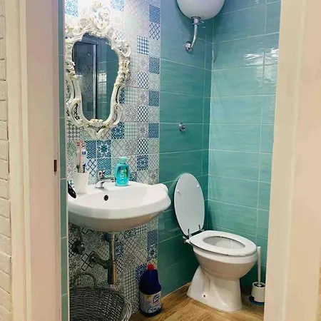 Apartment Dimora Centrale Naples