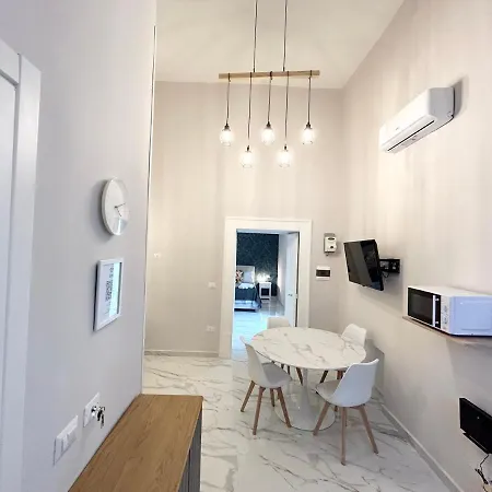 Apartment Plebiscito Naples