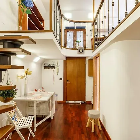 Nautilus Apartment