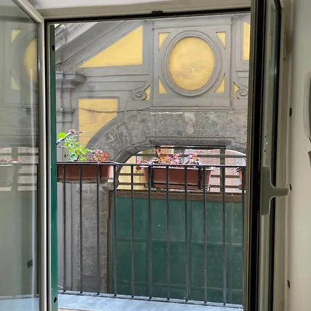 Le Di Ginevra * Napoli