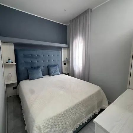Nunu Santa Lucia Apartment Naples
