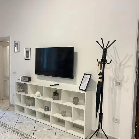 Bottiglieri's Apartment Naples