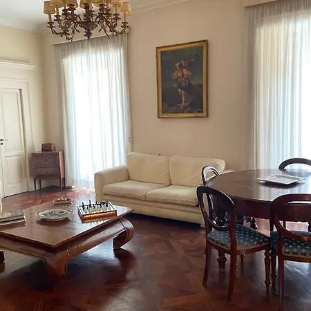 Royal In San Domenico Maggiore Napoli