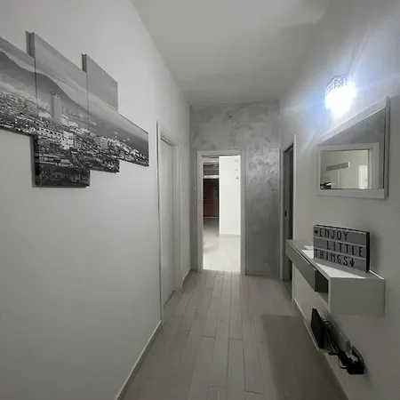 Terra Mia * Naples