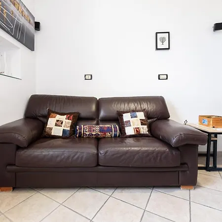 Giupy's House * Naples