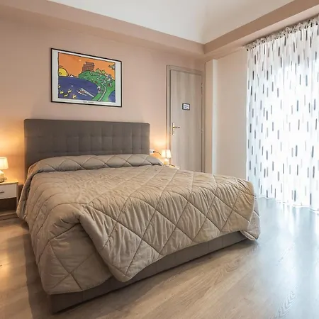 Holiday home Accasatua Neapolitan