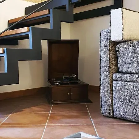 Spaccanapoli Experience Apartment Naples