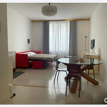 Corso Novara 5 Design Διαμέρισμα