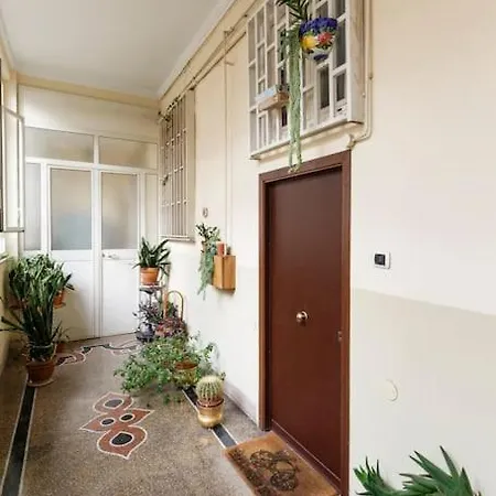 Nautilus Apartment