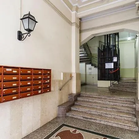 Nautilus Naples