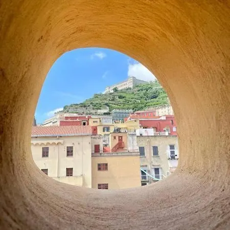Apartment Spaccanapoli Top, Your House In The Old Town *