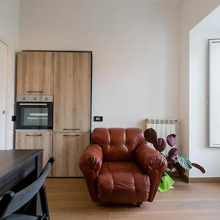 Exclusive Parking Flat X 4 Near Metro 1 Salvator Rosa Naples