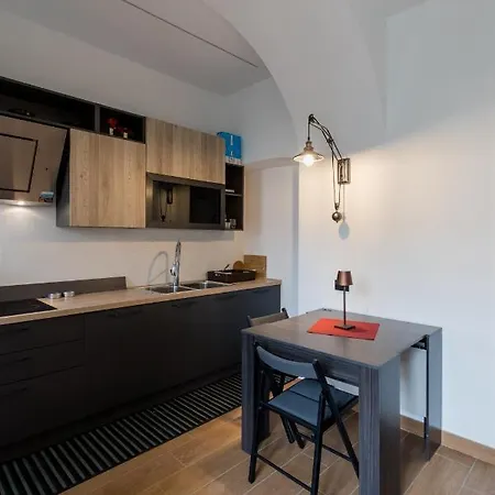 Exclusive Parking Flat X 4 Near Metro 1 Salvator Rosa