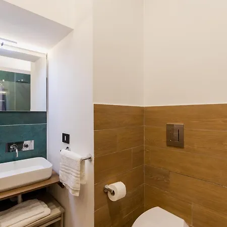 Exclusive Parking Flat X 4 Near Metro 1 Salvator Rosa Apartment Naples