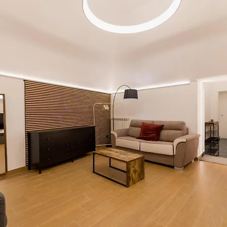 Exclusive Parking Flat X 4 Near Metro 1 Salvator Rosa *