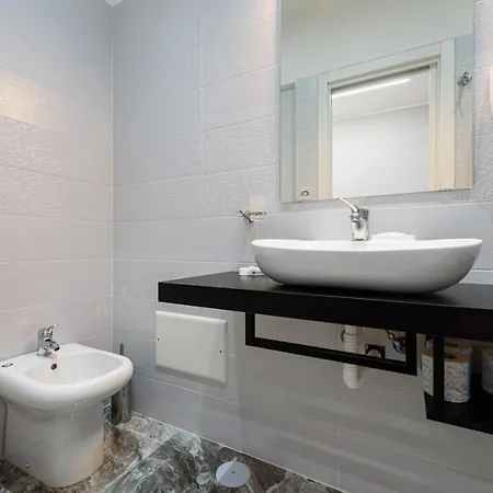 Bed & Breakfast Elite Del Centro Storico Naples