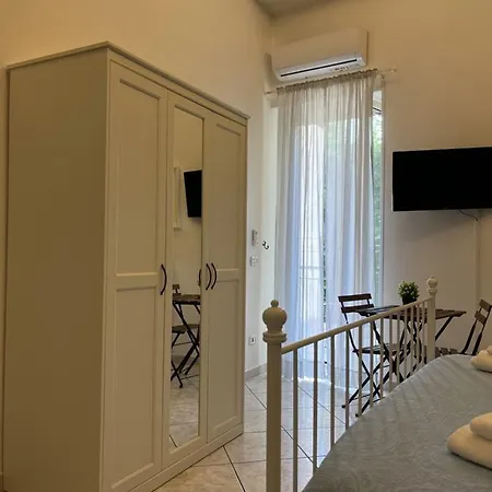 Bottiglieri's * Naples