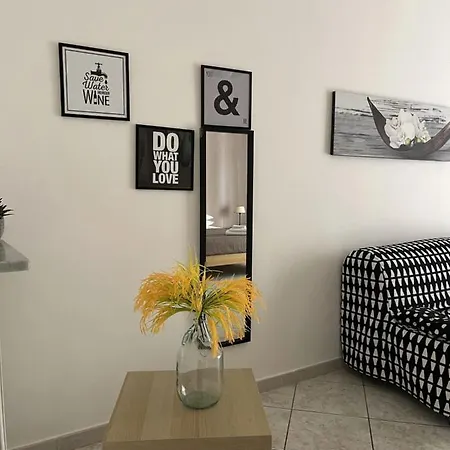 Bottiglieri's Apartment