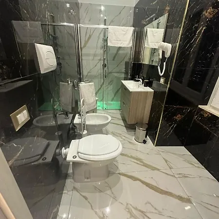 Tre Regine Naples