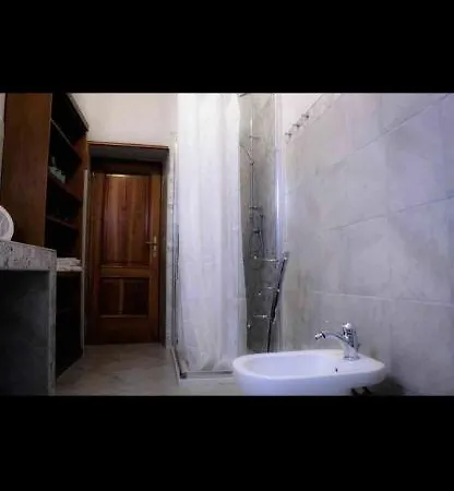 - Parva Domus *