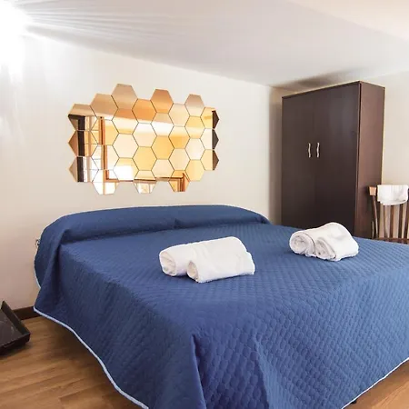 Centro Storico Garibaldi Vakantiehuis *