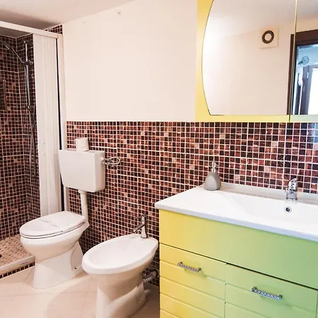 Centro Storico Garibaldi Holiday home Naples
