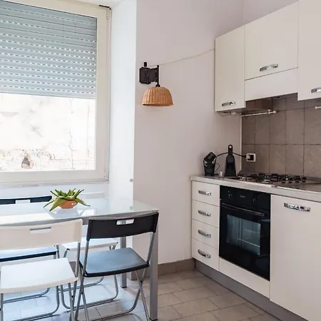 Holiday home In Pieno Centro Storico Con Terrazzo “o'vicariello” Naples