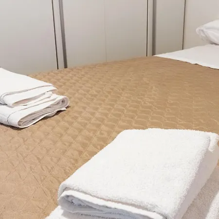 In Pieno Centro Storico Con Terrazzo “o'vicariello” Holiday home Naples