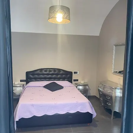 Plebiscito Apartment Naples