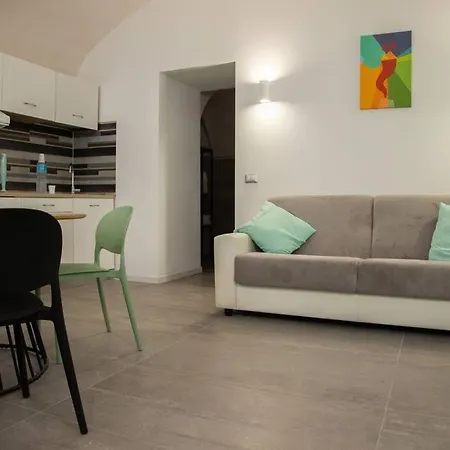 Appartamento Intero - Chiaia
