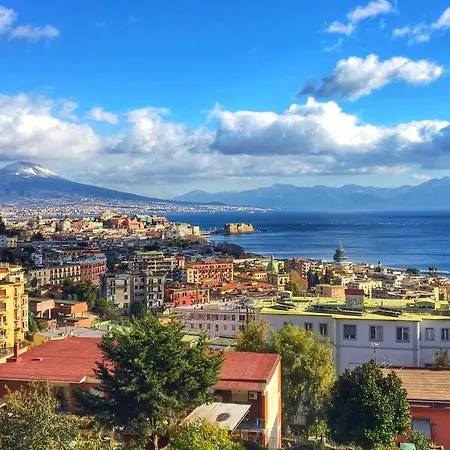 Appartamento Intero - Chiaia Napoli