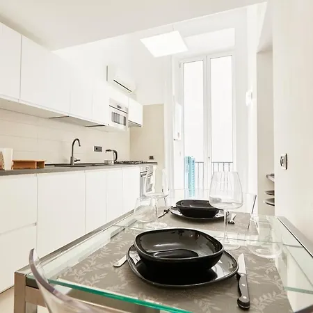 Appartamento Studio Duplex At National Museum Napoli