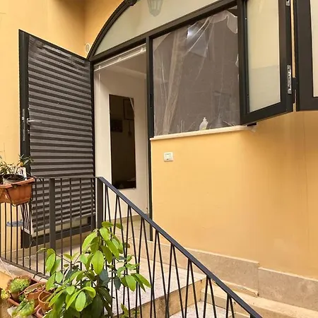 Cortiletto * Napoli