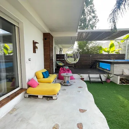Pool And Garden House * Naples