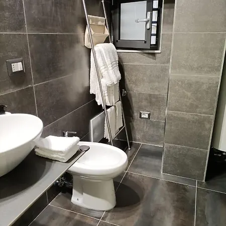 Casa Degli Scalzi 43 * Naples