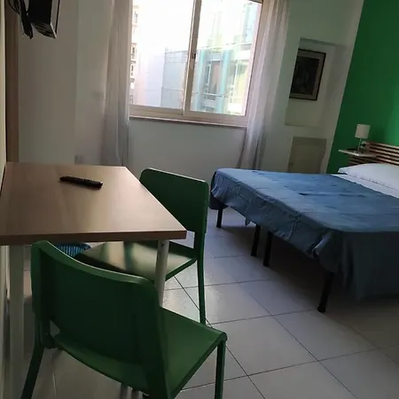 Nice Stay * Naples