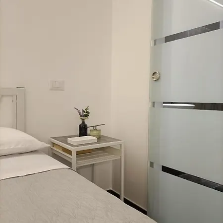 Apartment Casa Degli Scalzi 43 Naples