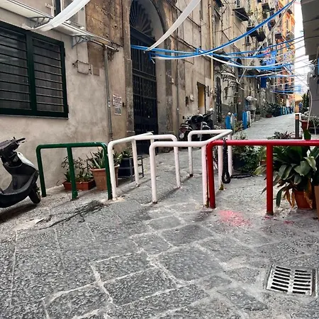 Apartment Diego House Museo Naples