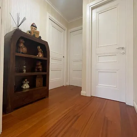 Apartment House Mari