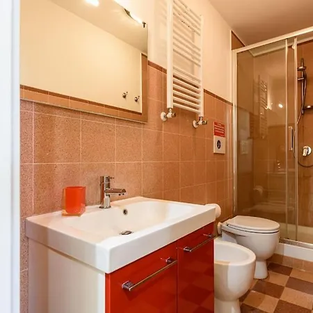 Appartamento Central Green With Garden View