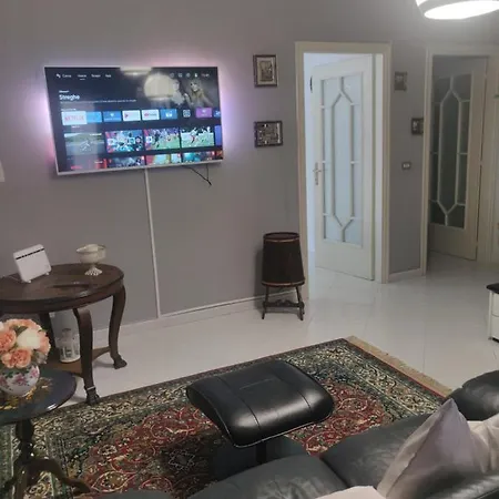 Appartamento Casa Flora Napoli