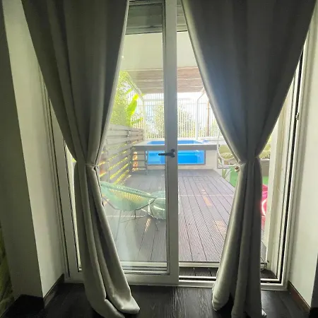 Pool And Garden House Apartment Naples