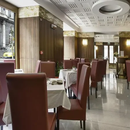 Hotel Naples 4*