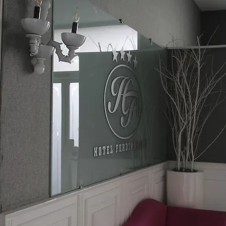 Ferdinando Ii Hotel Neapol
